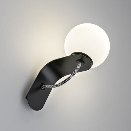 brass wall lamp,modern wall lamp,opal glass wall light,brass wall sconce,bedroom wall lamp,hotel wall lighting