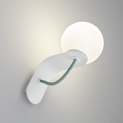 brass wall lamp,modern wall lamp,opal glass wall light,brass wall sconce,bedroom wall lamp,hotel wall lighting