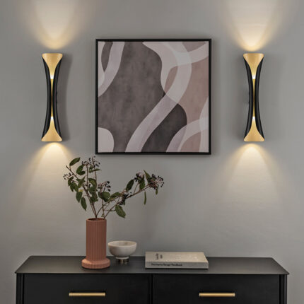 brass wall lamp,modern wall lamp,opal glass wall light,brass wall sconce,bedroom wall lamp,hotel wall lighting