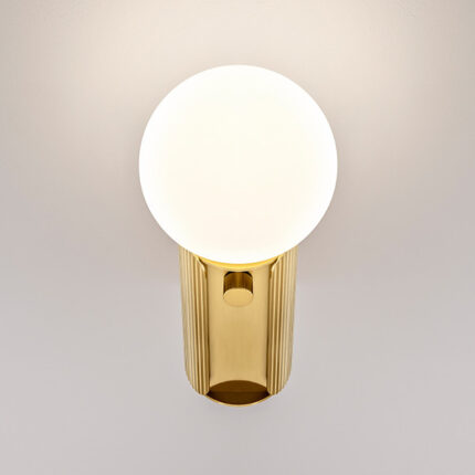 brass wall lamp,modern wall lamp,opal glass wall light,brass wall sconce,bedroom wall lamp,hotel wall lighting