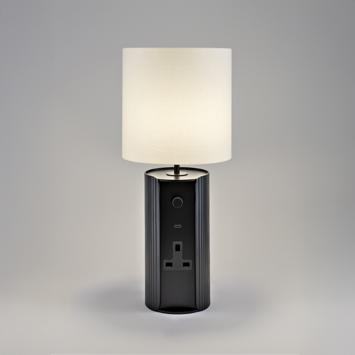 ct-12-tl-cv3-bl-2 Modern black table lamp with reeded detail TKR03 - Image 3
