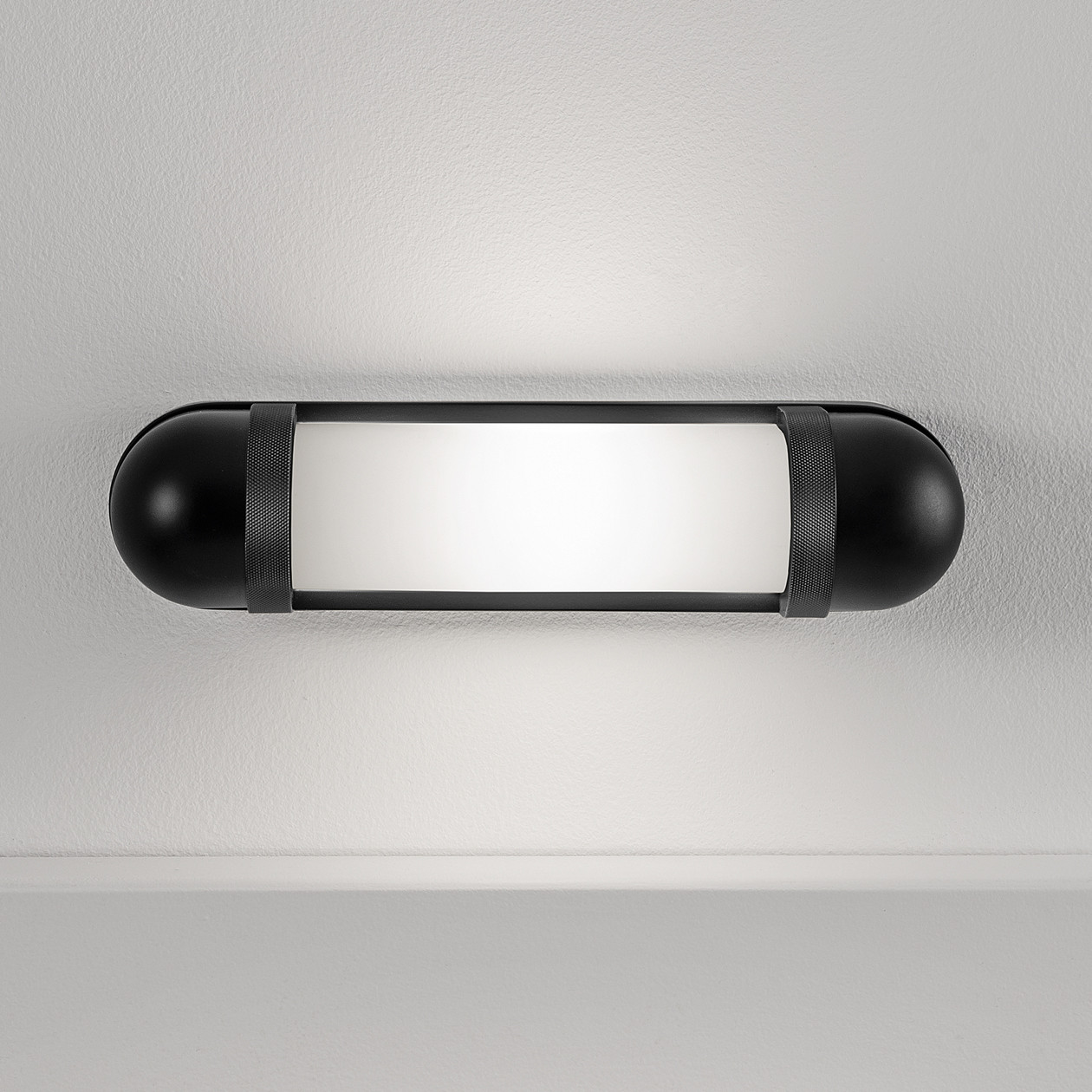 gm-66-w1-bl-1 Compact black bathroom wall light with opal glass BKG02 - Image 3