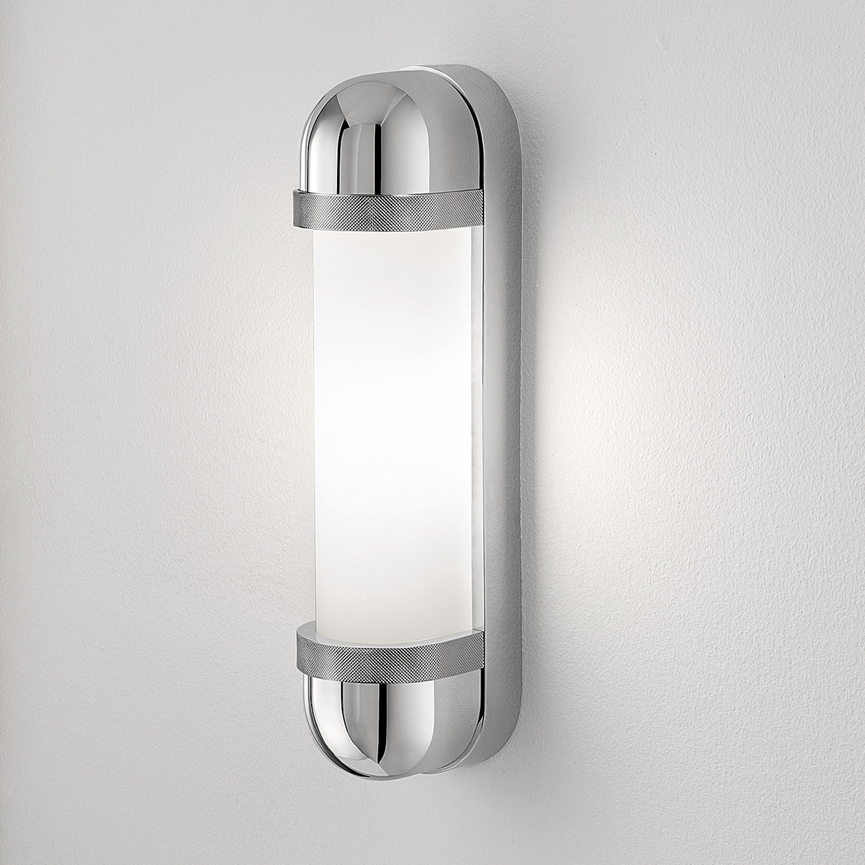 gm-66-w1-c-1 Compact chrome bathroom wall light with opal glass BCG02 - Image 3
