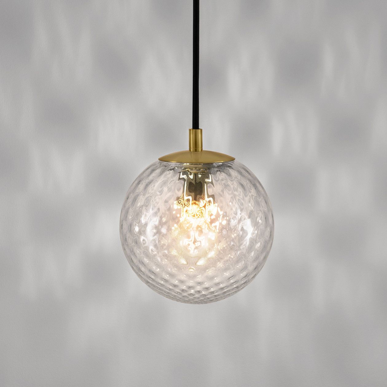 gq-150-cl-1 Modern pendant light with mouthblown glass CGG01 - Image 3