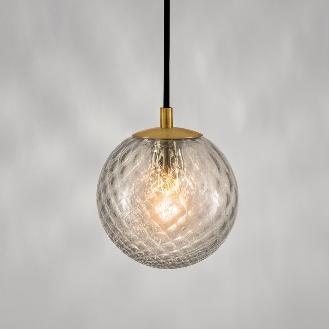 gq-150-sm-1 Modern pendant light with mouthblown glass CGG02 - Image 3