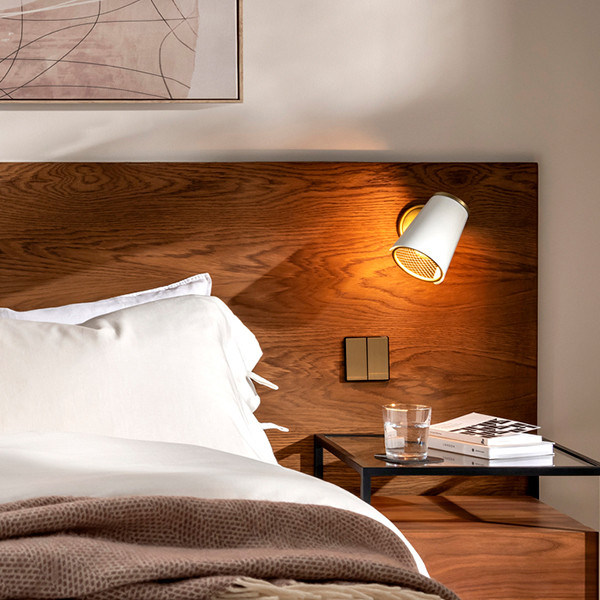 gz-82-w1-wht-4 Modern brass wall lamp with mesh diffuser WBM02 - Image 5