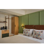 Decorative bronze wall lamp with opal glass WBG09 - Image 7