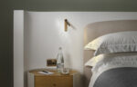 Minimalist brass reading light with reeded detail RBR01 - Image 6
