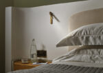 Minimalist brass reading light with reeded detail RBR01 - Image 7