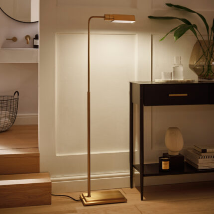 brass wall lamp,modern wall lamp,opal glass wall light,brass wall sconce,bedroom wall lamp,hotel wall lighting