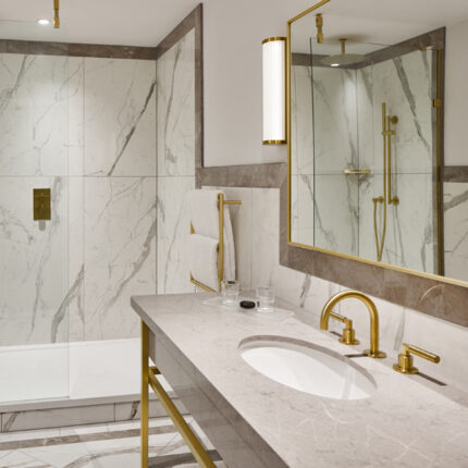brass wall lamp,modern wall lamp,opal glass wall light,brass wall sconce,bedroom wall lamp,hotel wall lighting