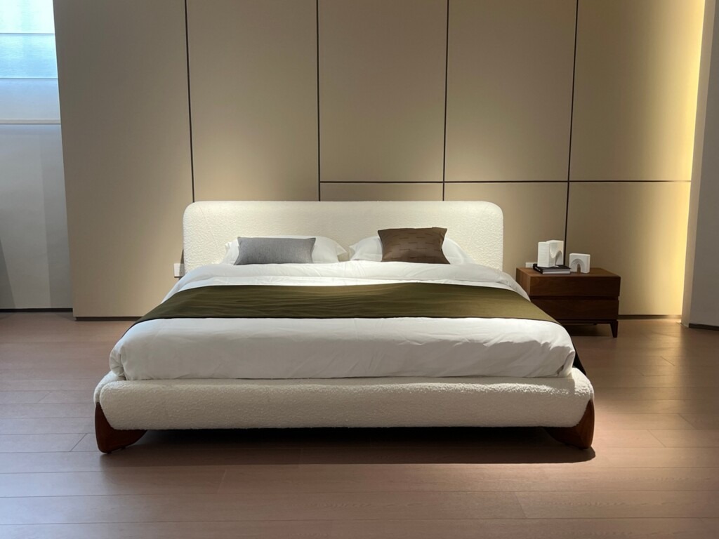 GC2233-photo-1 GC2233 - Organic Curve Headboard Bed with Wood Feet - Image 1