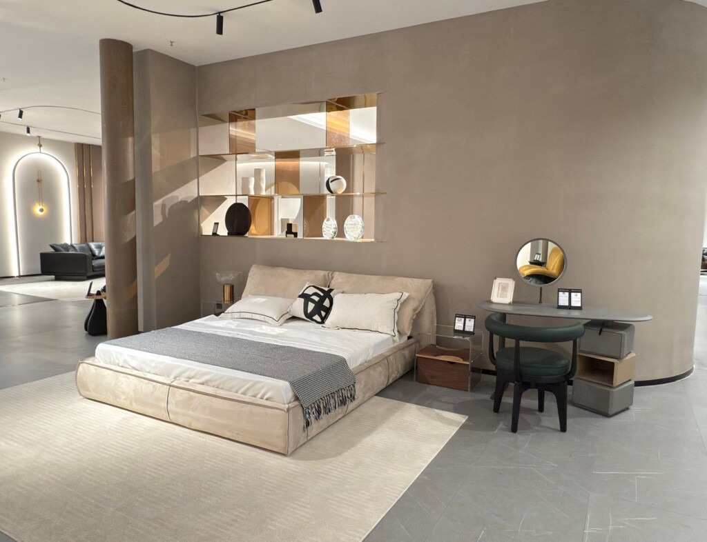 GC2248-photo-1 GC2248 - Slanted Pillow Headboard Low Bed - Image 1